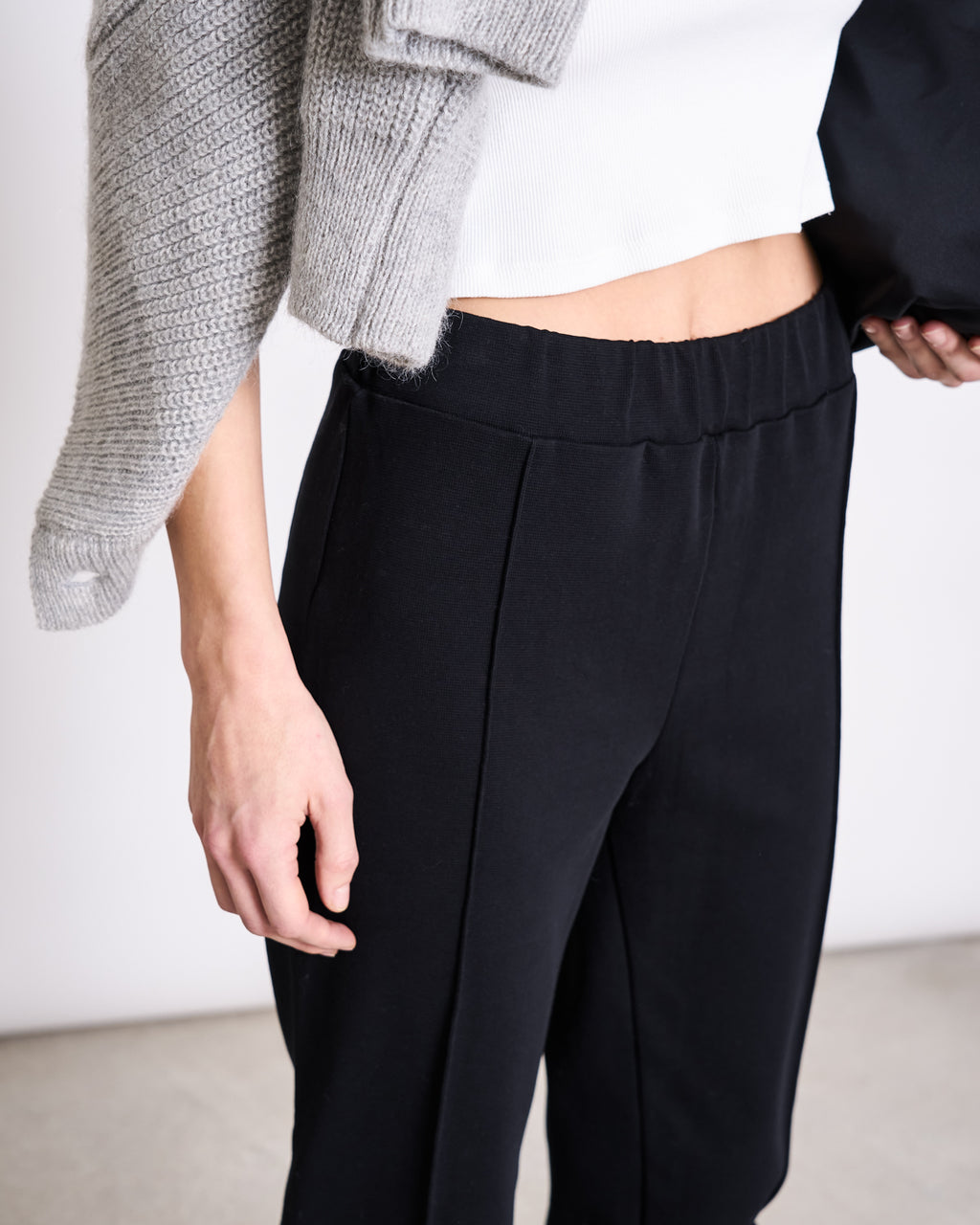 PANTS KAMA BLACK GOTS Slim Pants jan-n-june 3