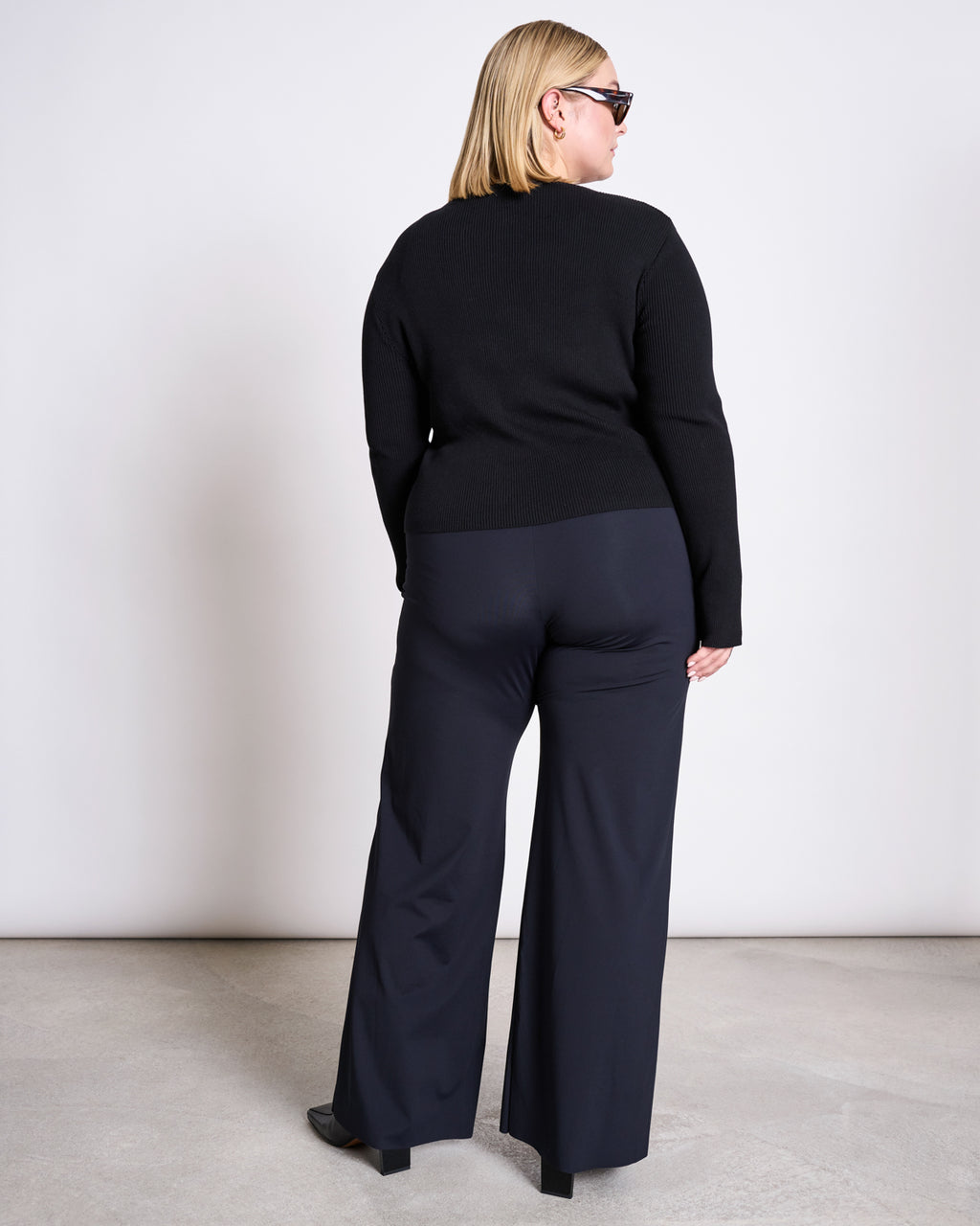 WIDE PANTS MARLENE BLACK Wide Pants jan-n-june 9