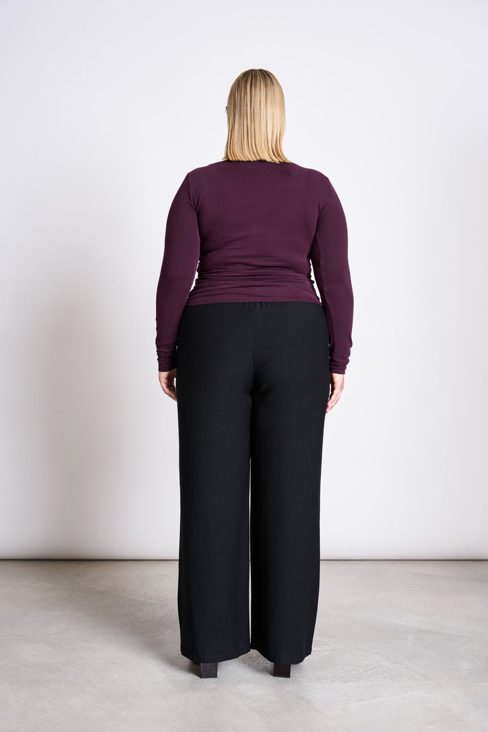 ASYMMETRICAL LONGSLEEVE CASMA CHERRY LACQUER GOTS Longsleeve jan-n-june 6