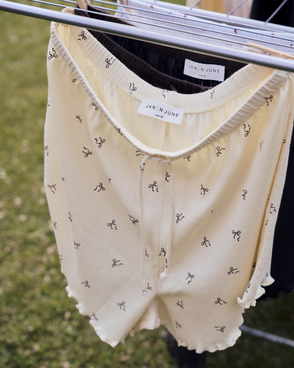 POINTELLE PYJAMA SHORTS BUTTERBOW GOTS T-shirt jan-n-june 2