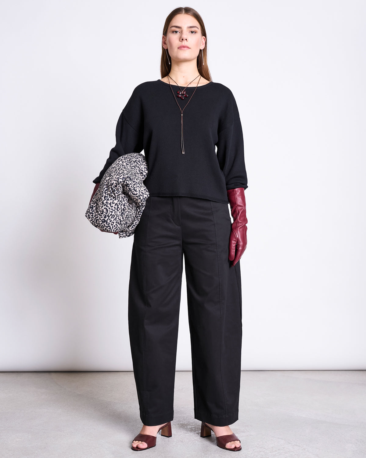 LIGHT KNIT JUMPER WILLIAMSBURG BLACK GOTS Jumper jan-n-june 1