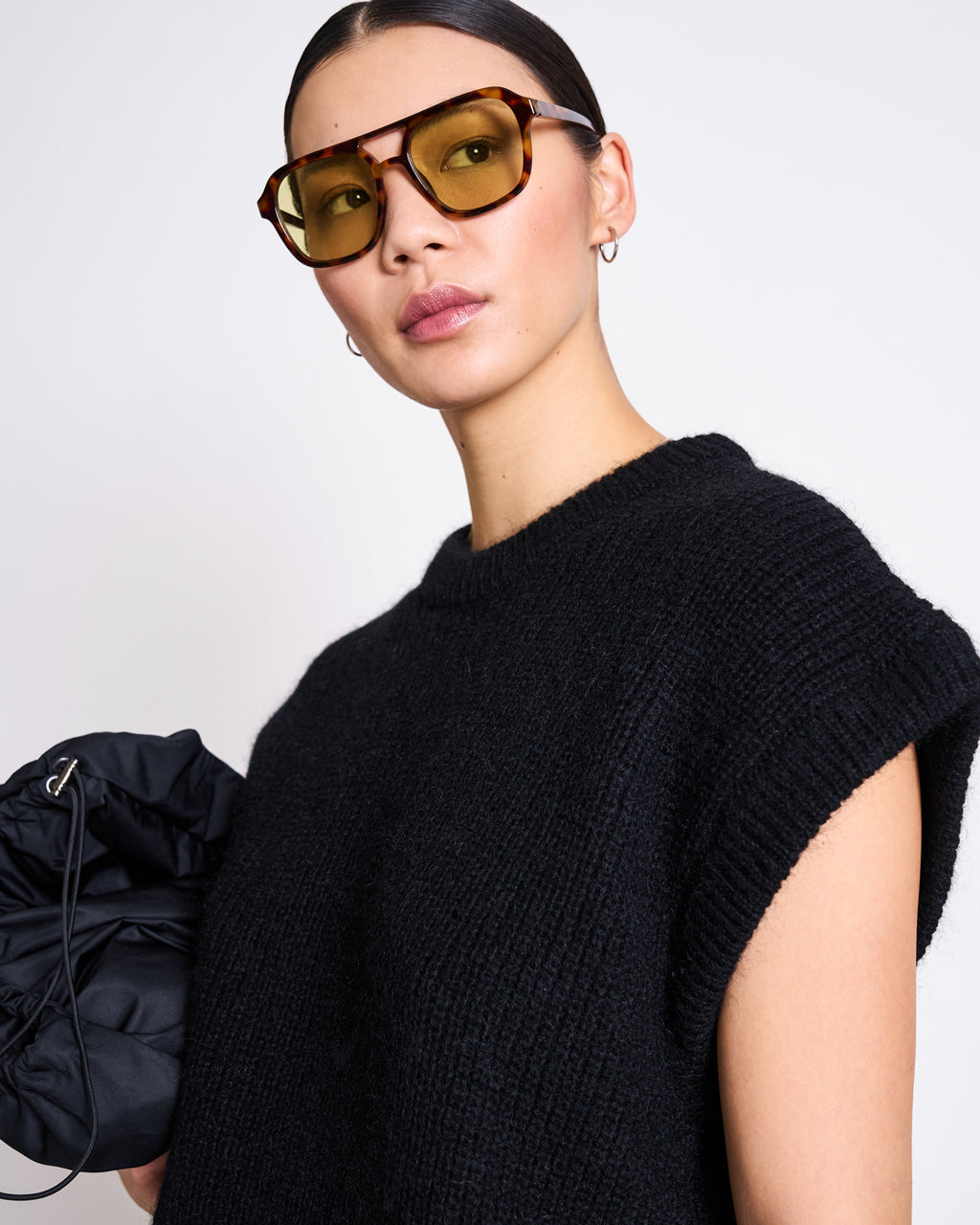 WOOLY SLIPOVER THANDA BLACK T-shirt jan-n-june 1