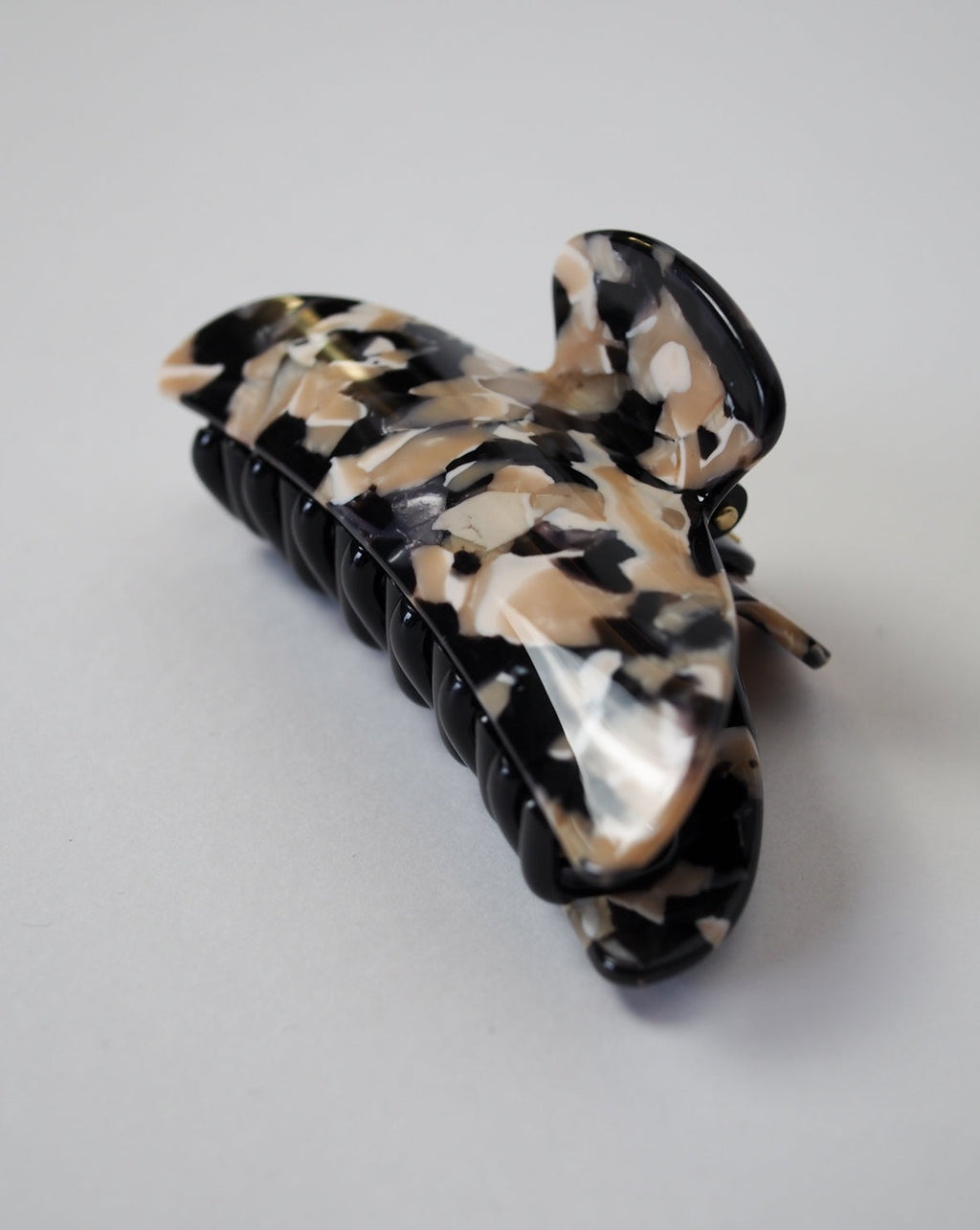 MACHETE MIDI HEIRLOOM CLAW ABALONE Clip jan-n-june 3