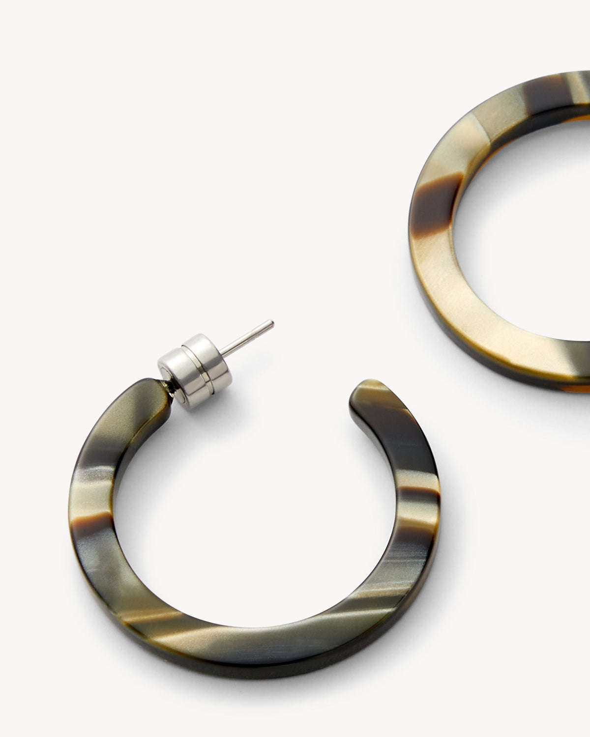 MACHETE MINI HOOPS MIDNIGHT HORN jan-n-june 1