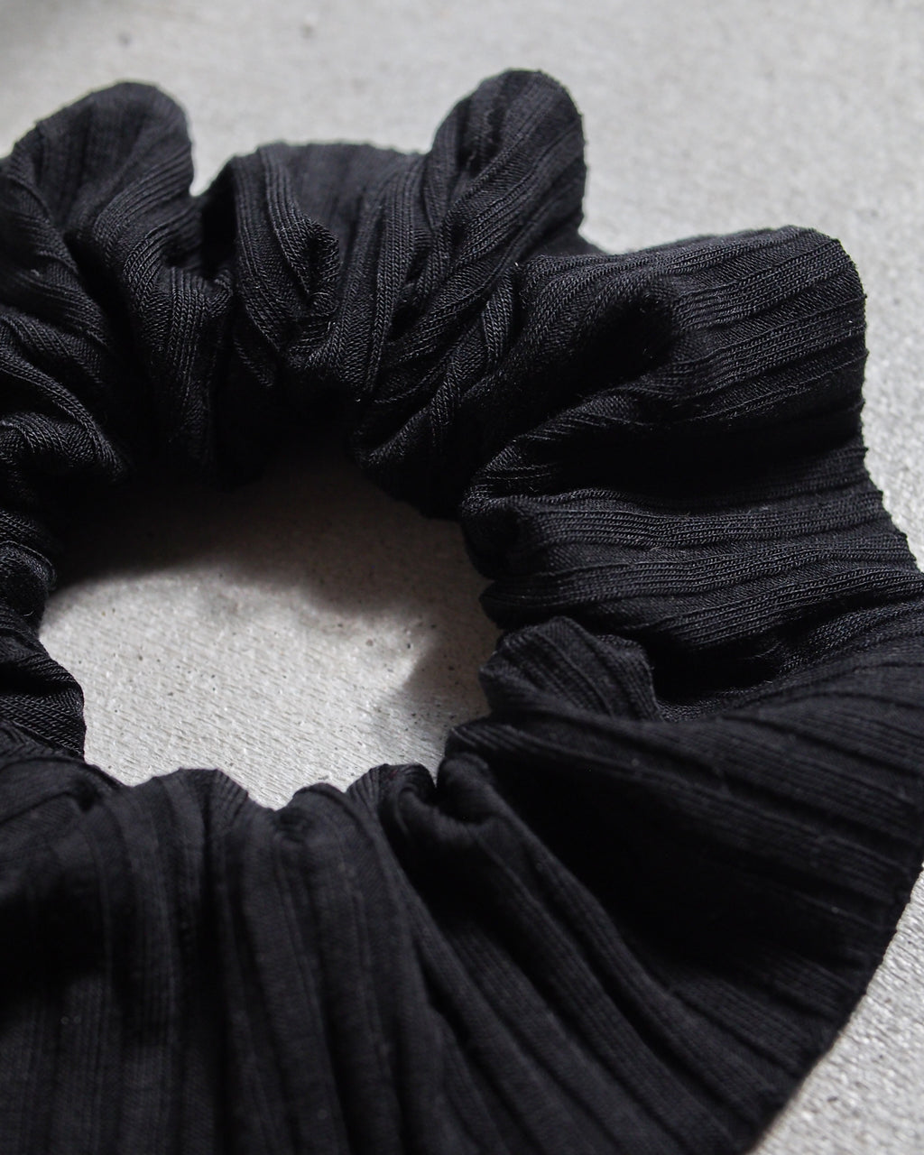 SCRUNCHIE RIB TENCEL™ LYOCELL BLACK Scrunchie jan-n-june 2