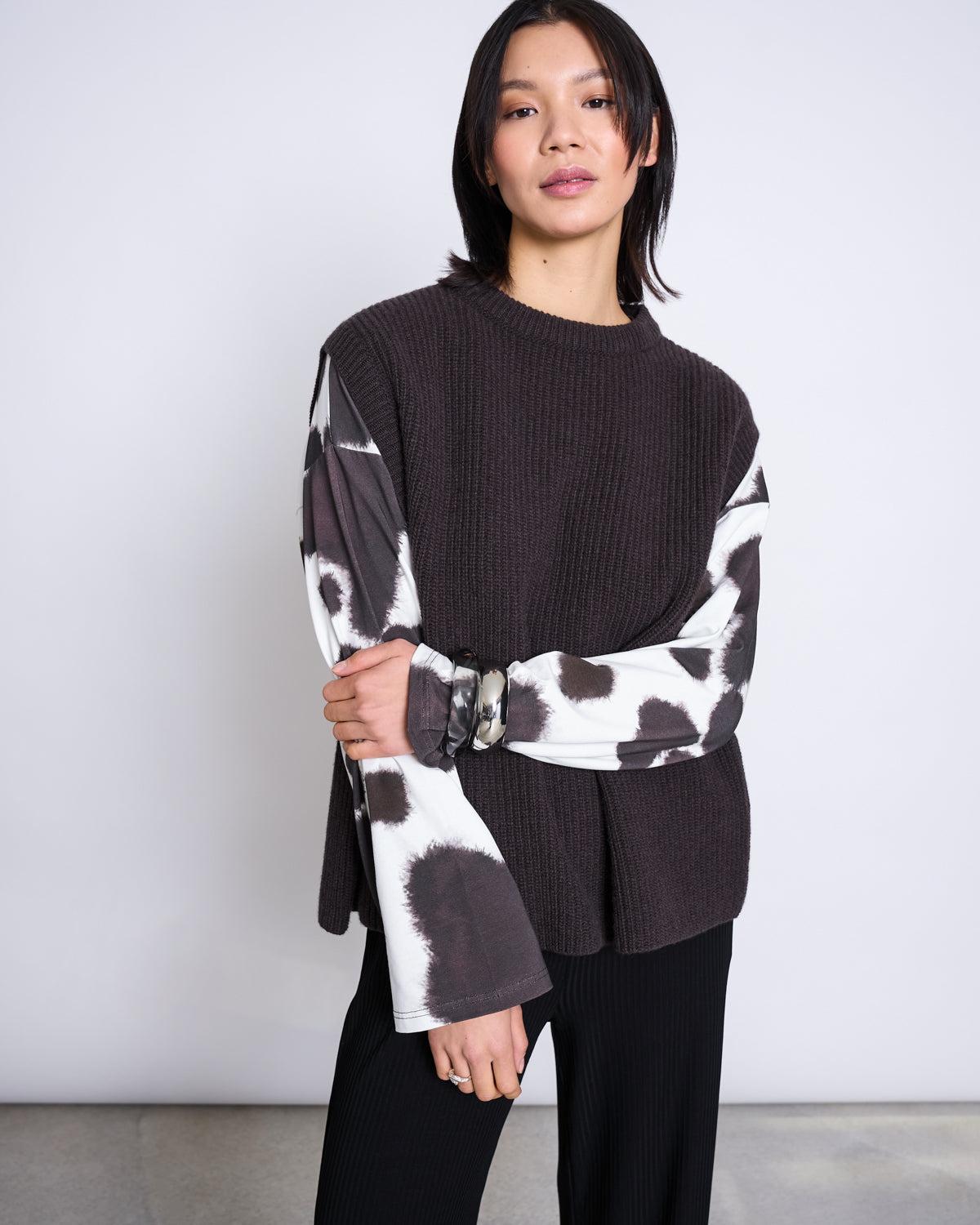 PRINTED OVERSIZED LONGSLEEVE CAMIA COW PRINT GOTS Longsleeve jan-n-june 7