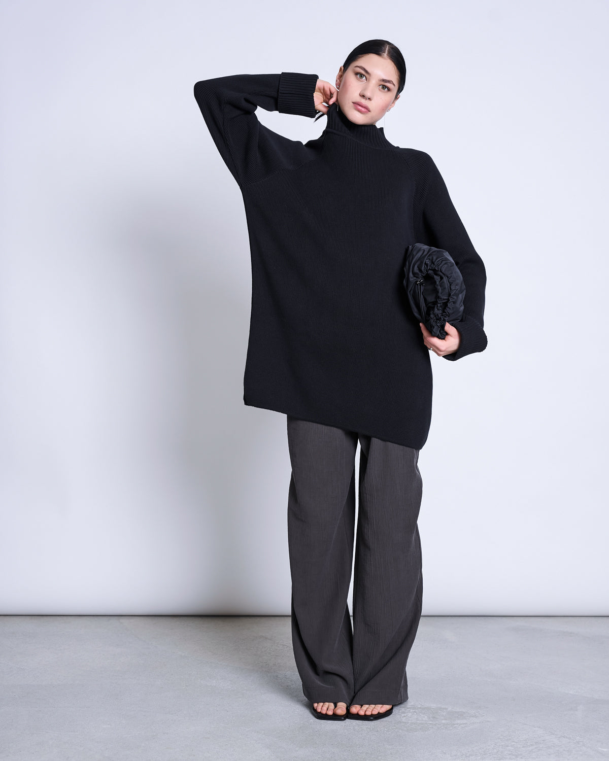 KNIT MINI DRESS LUNY BLACK GOTS Dress jan-n-june 6