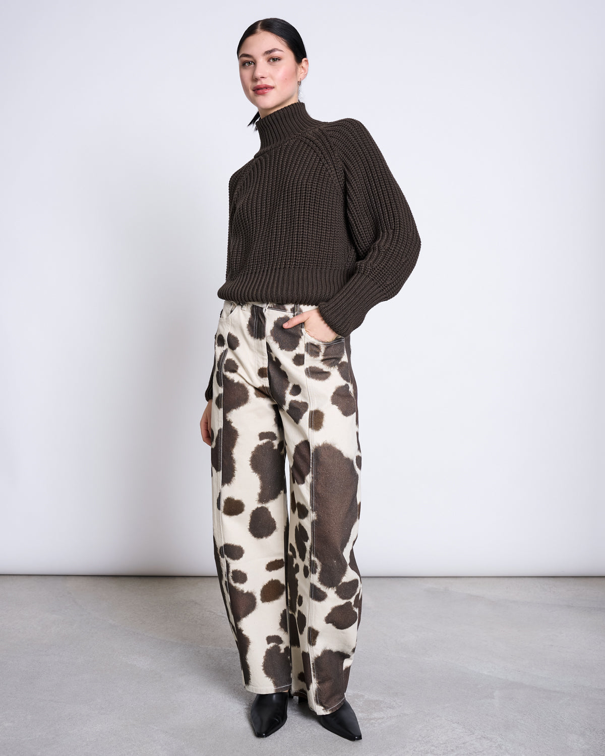 BARREL LEG DENIM JEANS FAYA COW PRINT GOTS Pants jan-n-june 4
