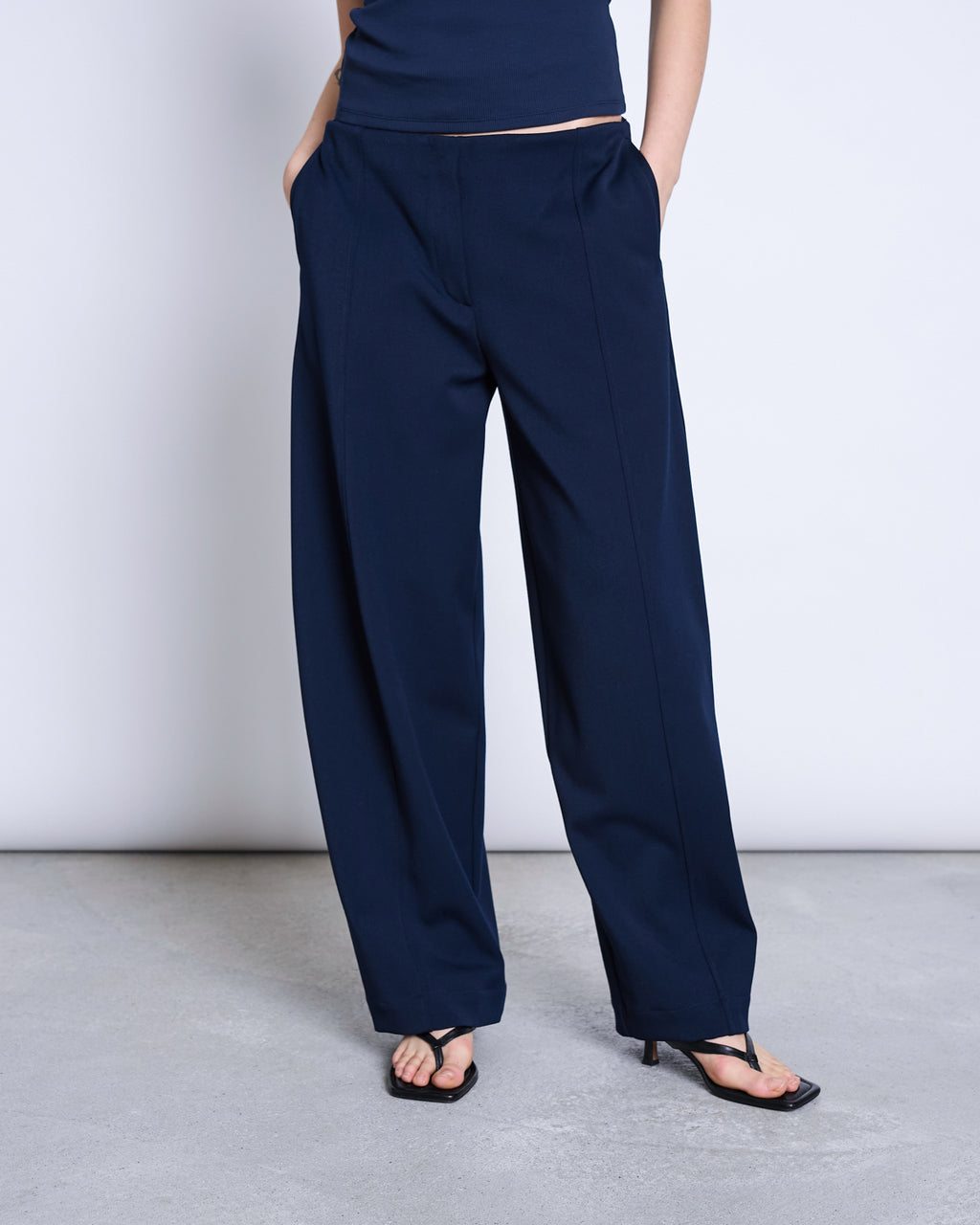 BARREL LEG PANTS JUNY NIGHTFALL Pants jan-n-june 10
