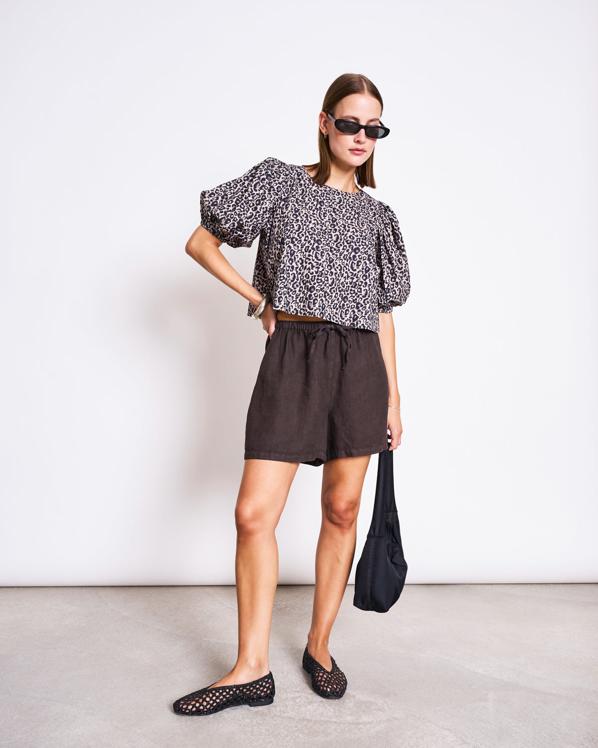 CROPPED ORGANIC COTTON BLOUSE OLMOS LEO PRINT Blouse jan-n-june 7