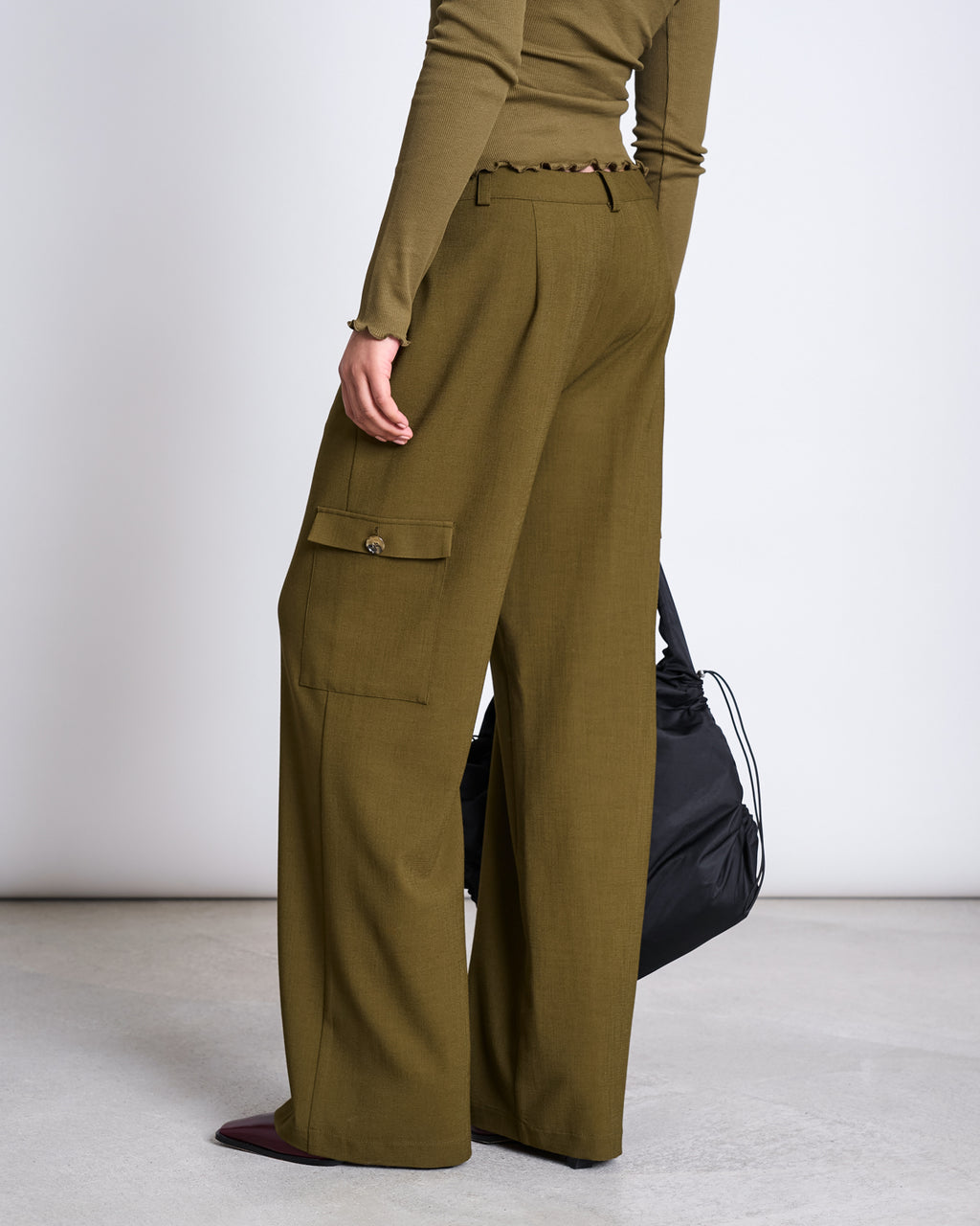 CARGO PANTS FANO ROSEMARY Pants jan-n-june 9