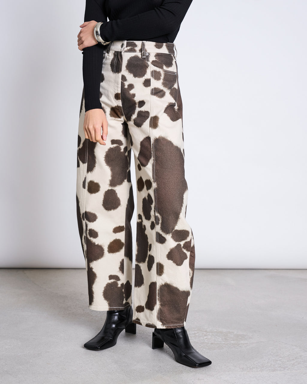BARREL LEG DENIM JEANS FAYA COW PRINT GOTS Pants jan-n-june 6