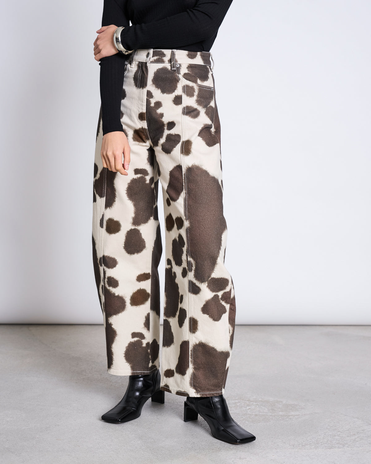 BARREL LEG DENIM JEANS FAYA COW PRINT GOTS Pants jan-n-june 6