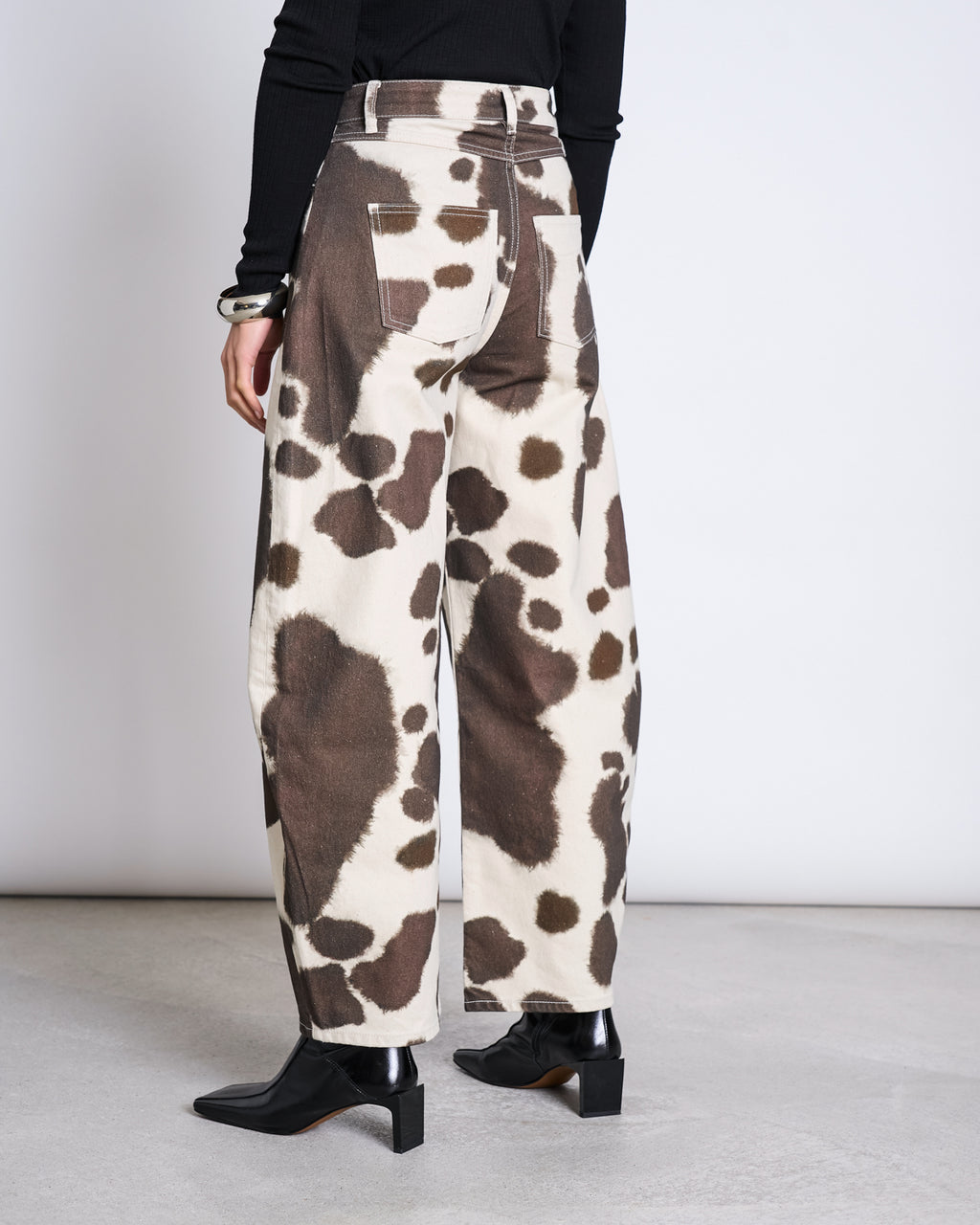 BARREL LEG DENIM JEANS FAYA COW PRINT GOTS Pants jan-n-june 8