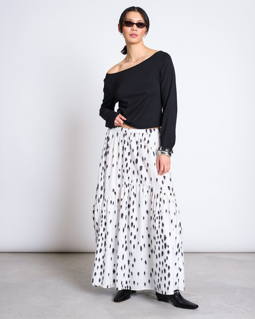 OFFSHOULDER LONGSLEEVE ARBA BLACK Longsleeve jan-n-june 1