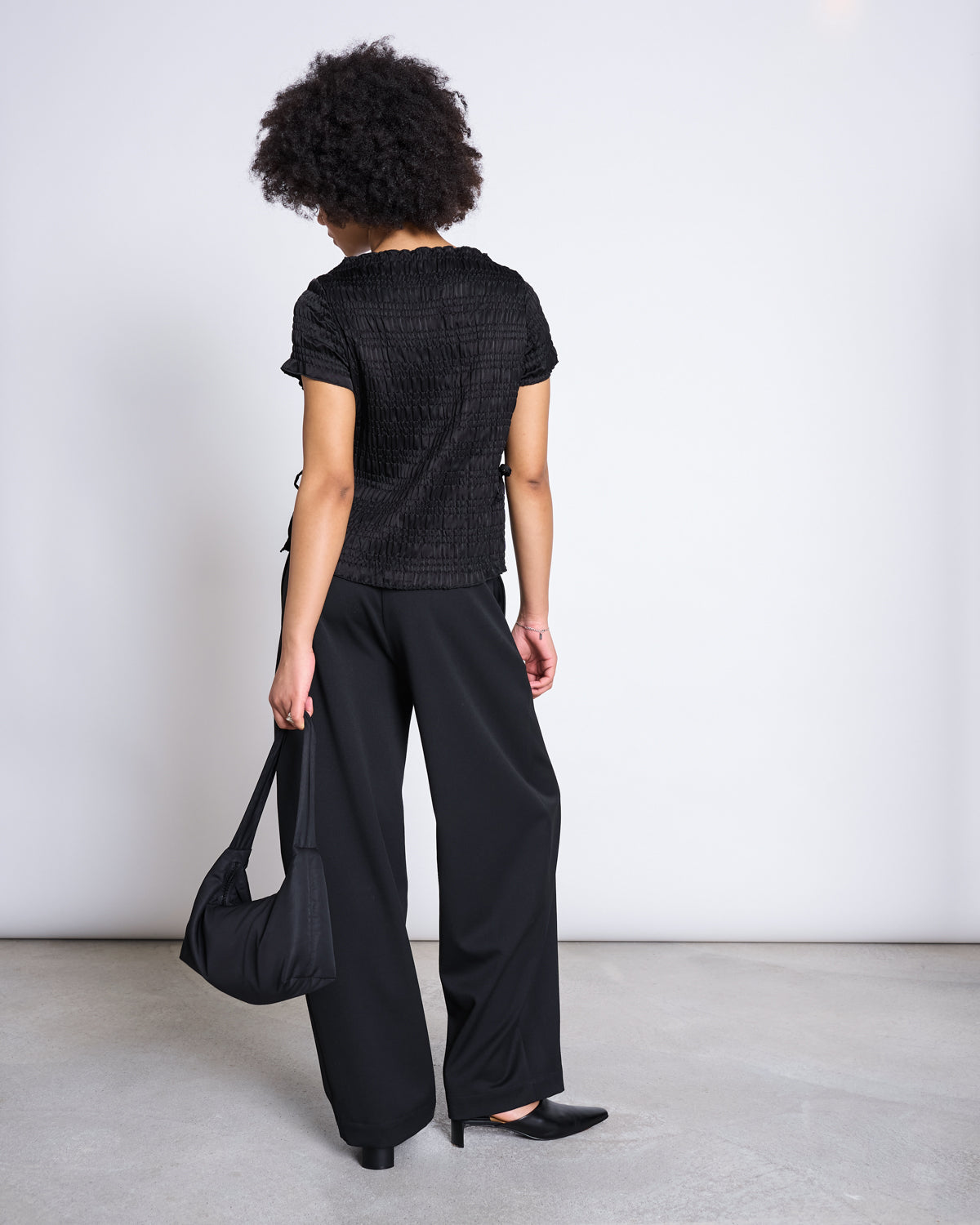 SMOCKED T-SHIRT FERN BLACK T-shirt jan-n-june 4