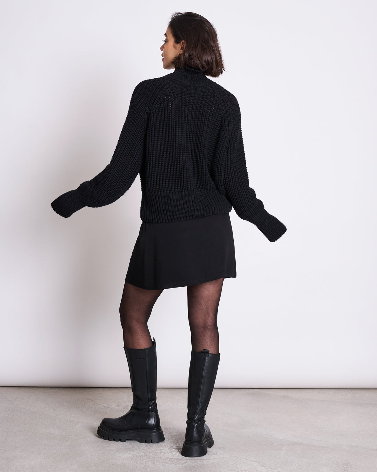 MINI SKIRT FILIA BLACK Mini Skirt jan-n-june 9