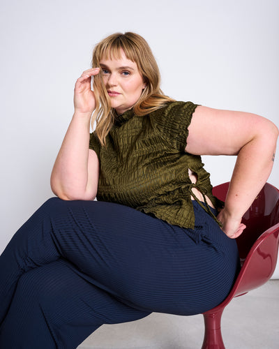 Charlotte Kuhrt | 180cm | XXL
