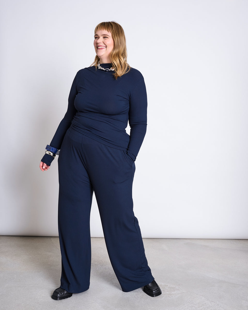 ASYMMETRICAL LONGSLEEVE TOVE NIGHTFALL Longsleeve jan-n-june 3