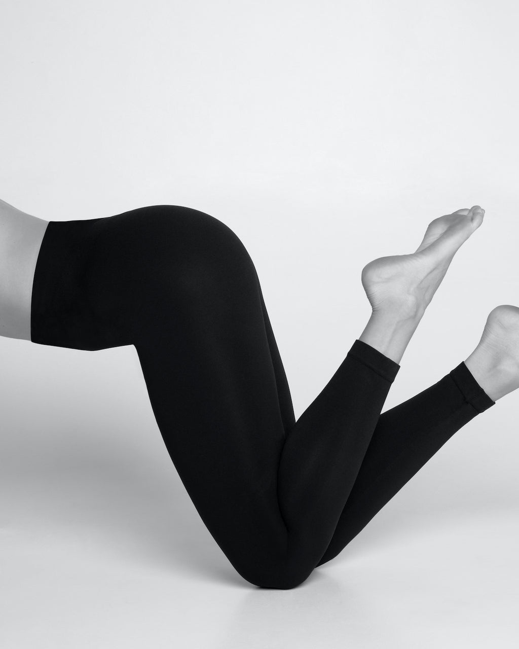 SWEDISH STOCKINGS GERDA LEGGINGS BLACK jan-n-june 1